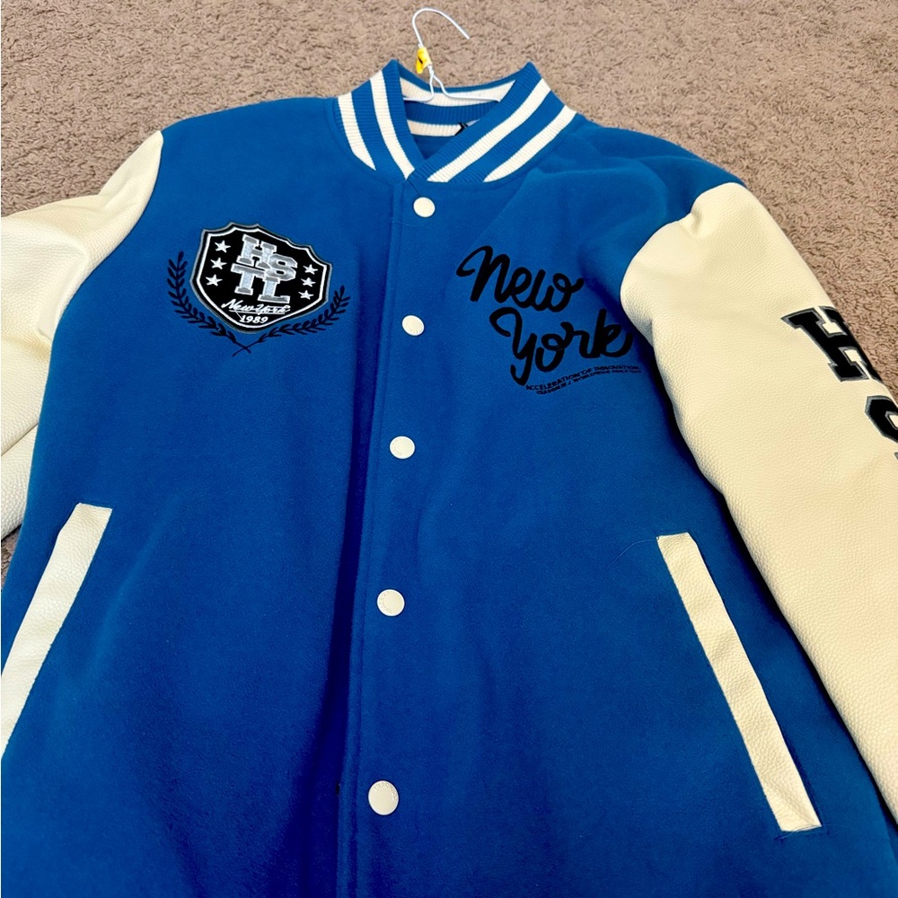 Track 23 Bulldog Varsity